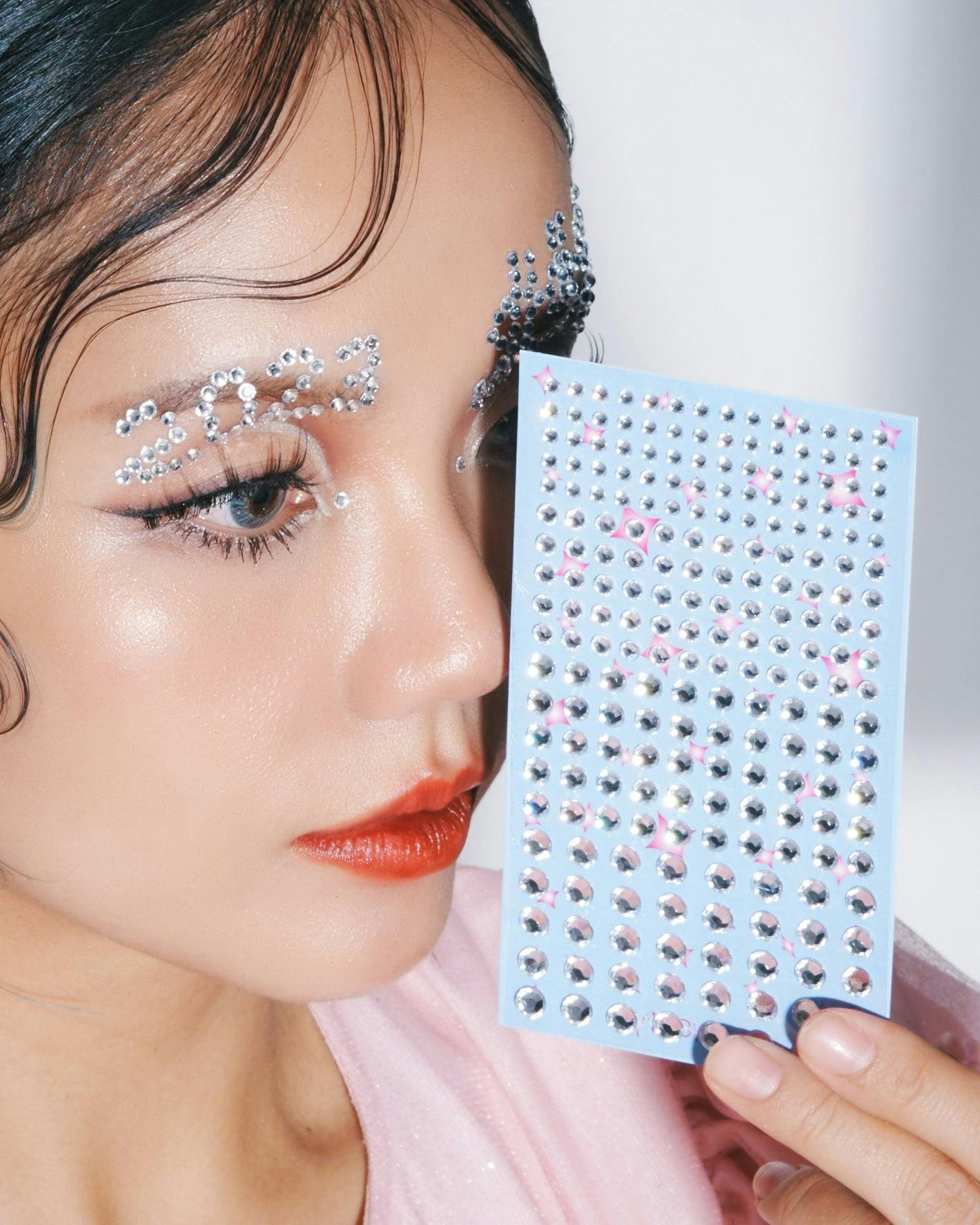 Kittie Yiyi Beauty - Diamond sticker